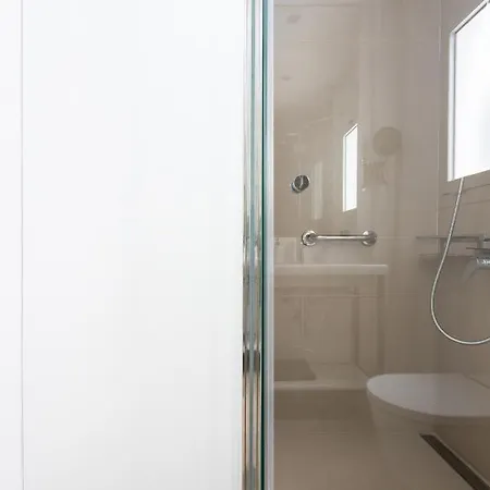 & Loft 2g Deluxe Edition